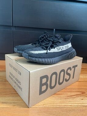 adidas Black/White Yeezy Boost 350 V2 Sneakers